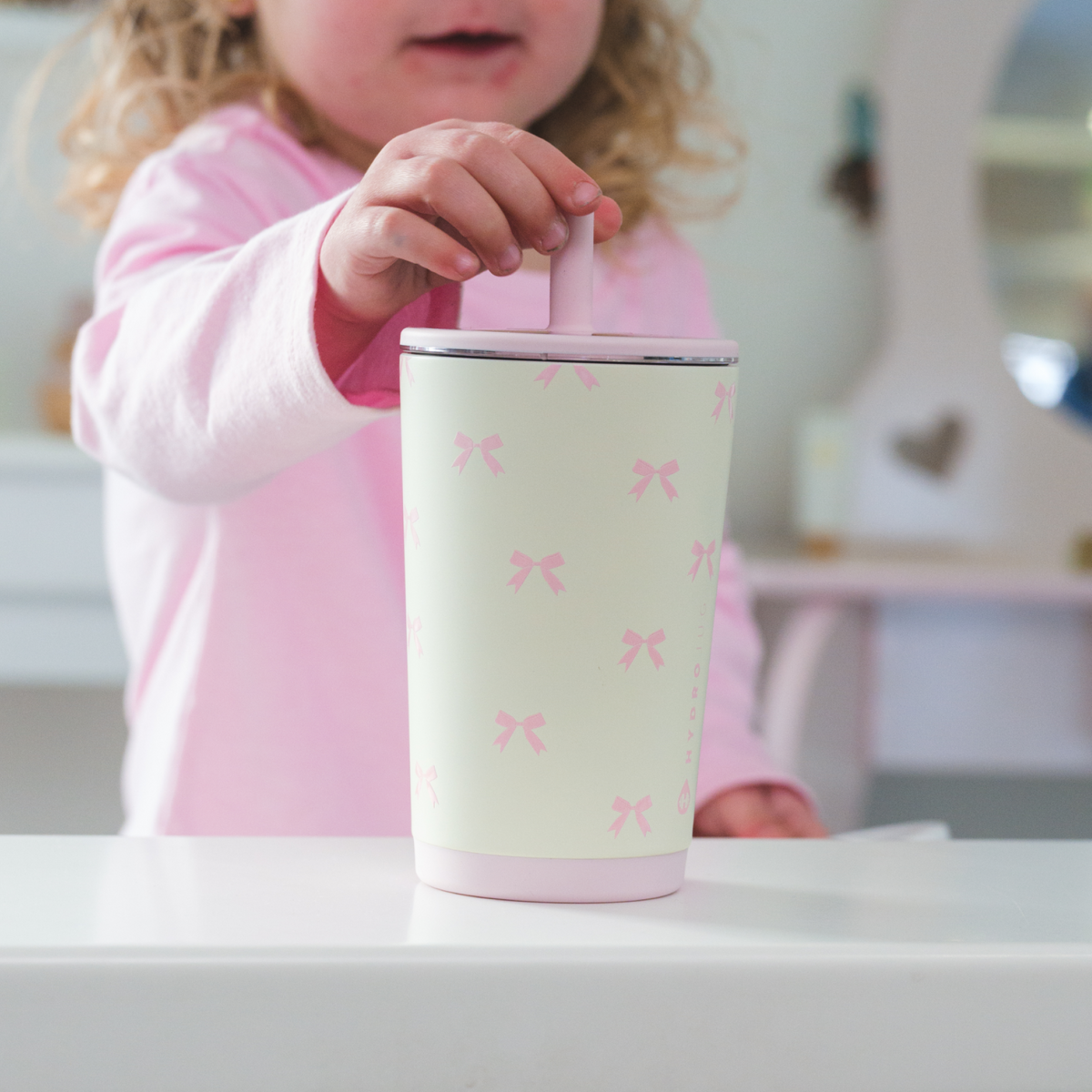 bows-14oz-415ml-p7 EverydayTumbler-Bows-WPI_1.png